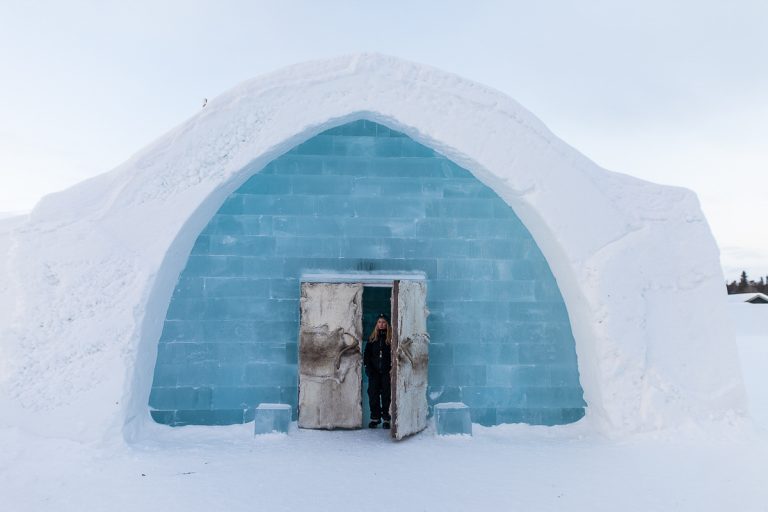 Ishotellet i Jukkasjärvi – en året runt upplevelse