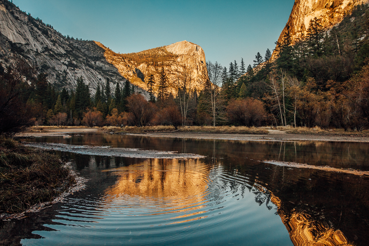 En promenad till Mirror Lake, Yosemite