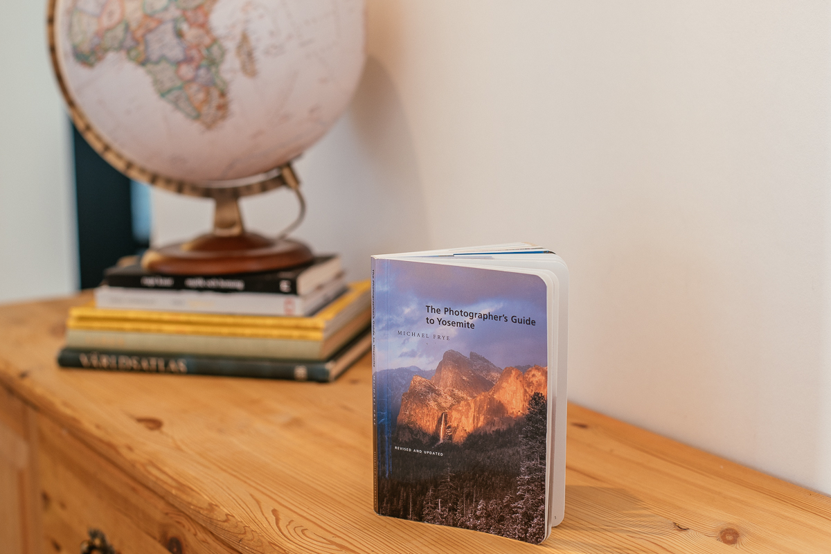 The Photographer’s Guide to Yosemite är skriven av Michael Frye.