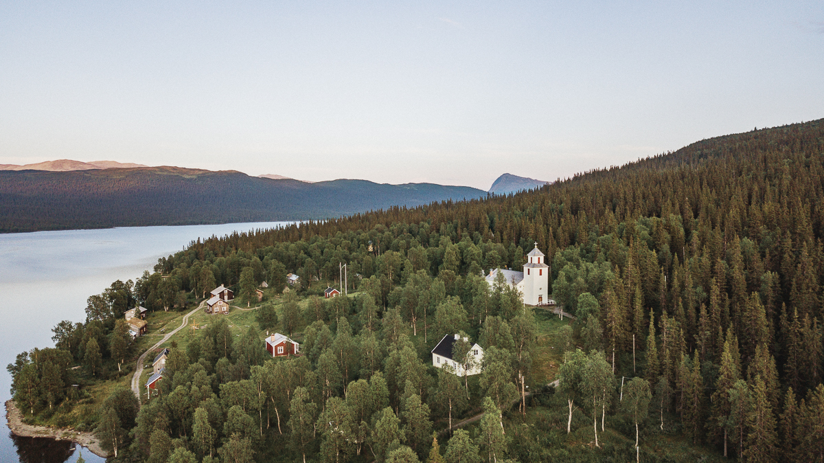 Fatmomakke kyrkstad - Vildmarksvägen